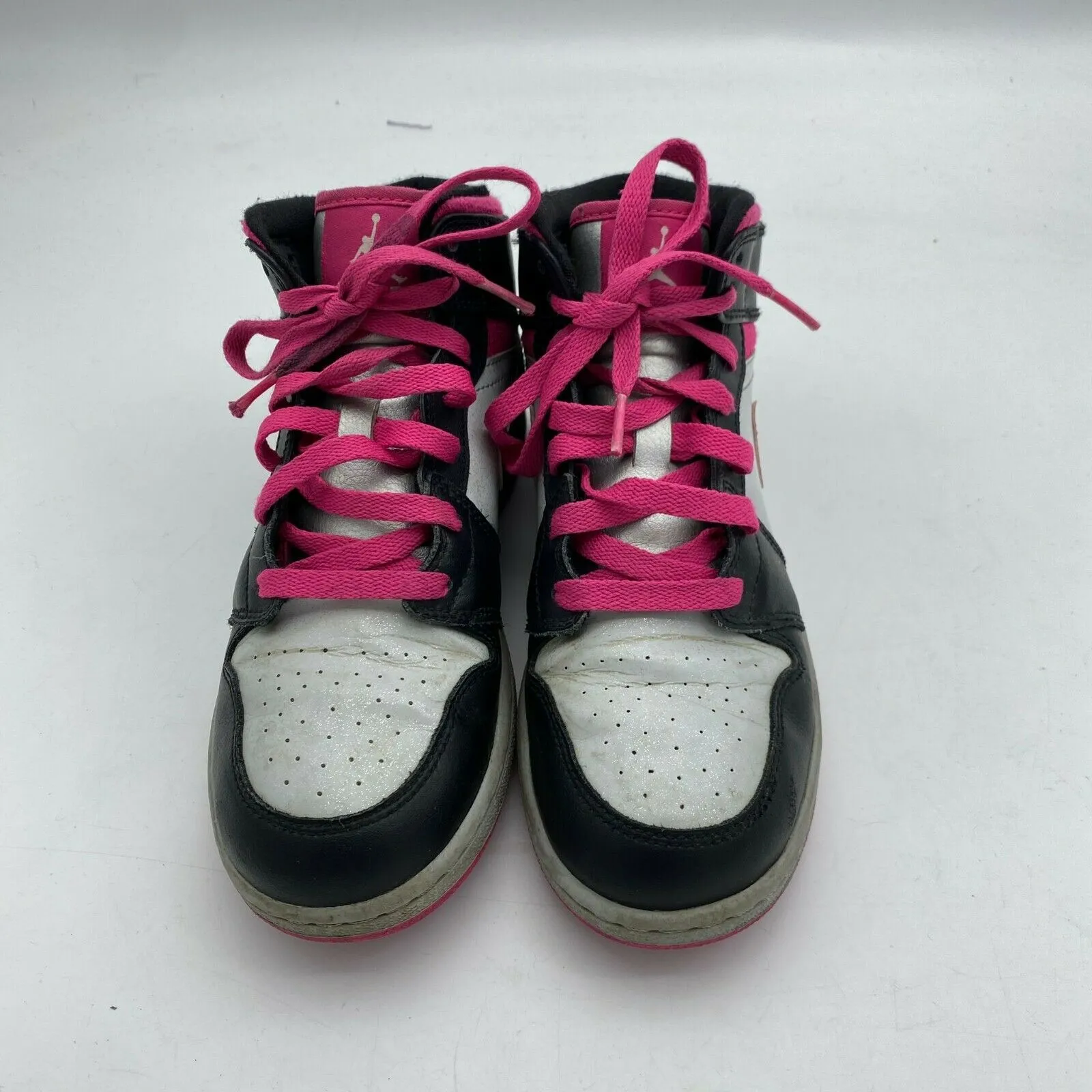 Air Jordan 1 Mid GS 'Black Vivid Pink' 555112-009 Size 6Y