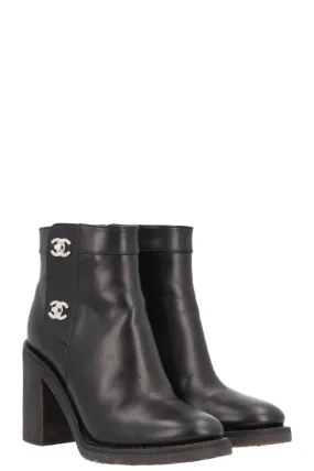 CHANEL CC Turnlock Boots
