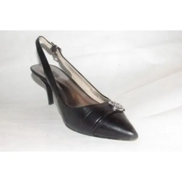 Coach 'Zhane' style, size 6B, black leather, slingback heels with a round chrome Coach logo accent
