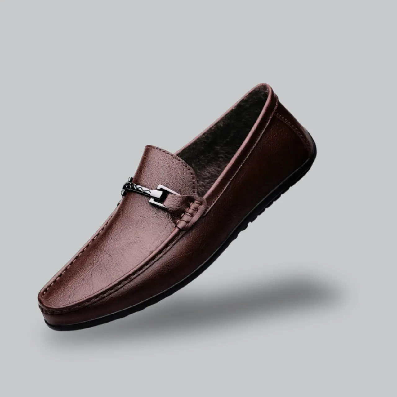 Elegant Men's Loafers with Metal Chain Accent