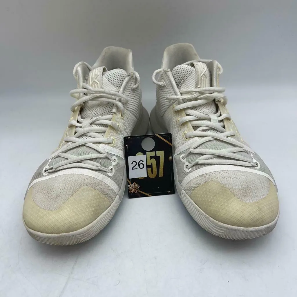 Nike Kyrie 3 Ivory Size 10 White (852395-10)