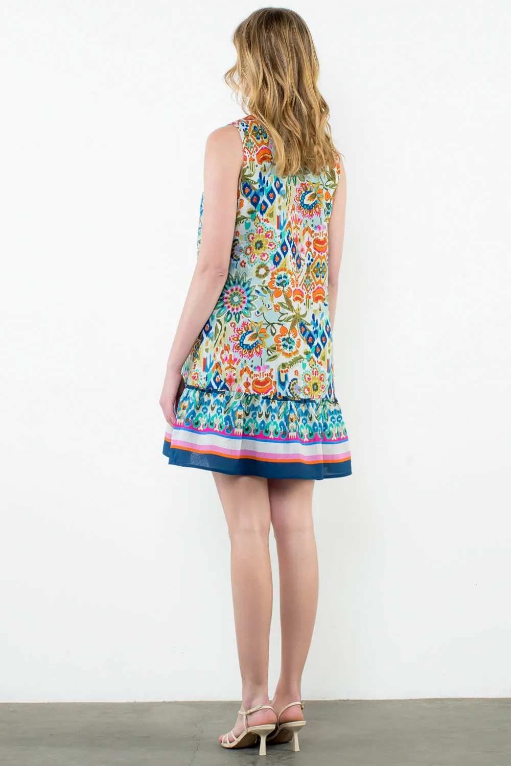 Sleeveless V-Neck Floral Print Dress by THML